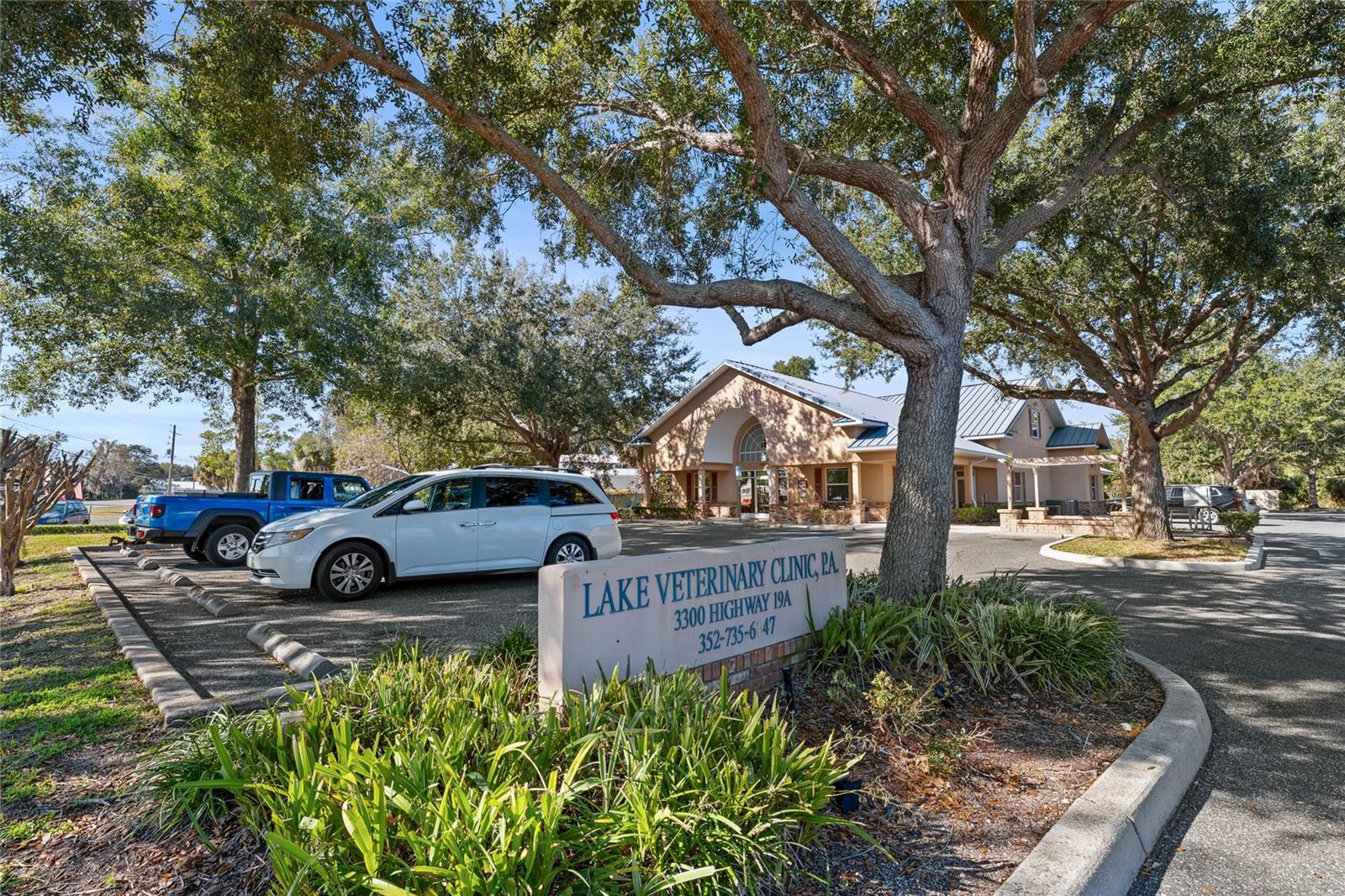 3300 N Highway 19a Property Photo 2