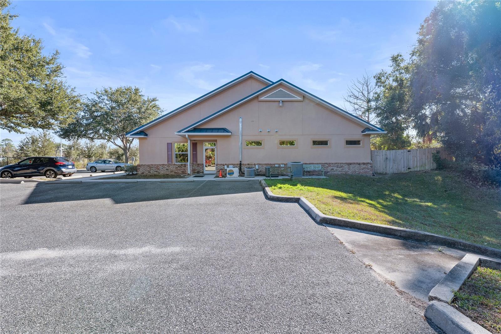 3300 N Highway 19a Property Photo 10