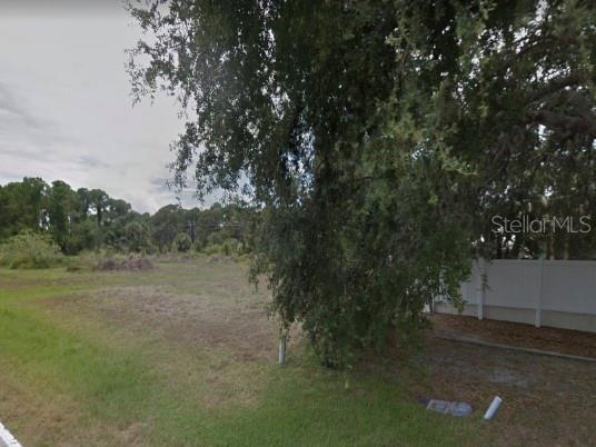 249 Boundary Blvd Property Photo 2