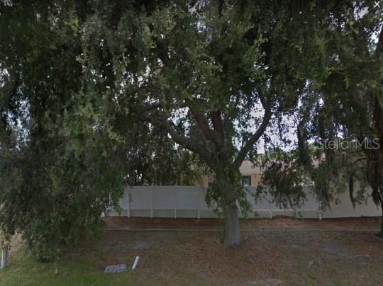 249 Boundary Blvd Property Photo 3