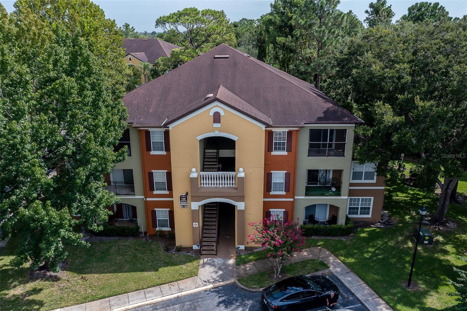 737 Crest Pines Dr #634 Property Photo 1