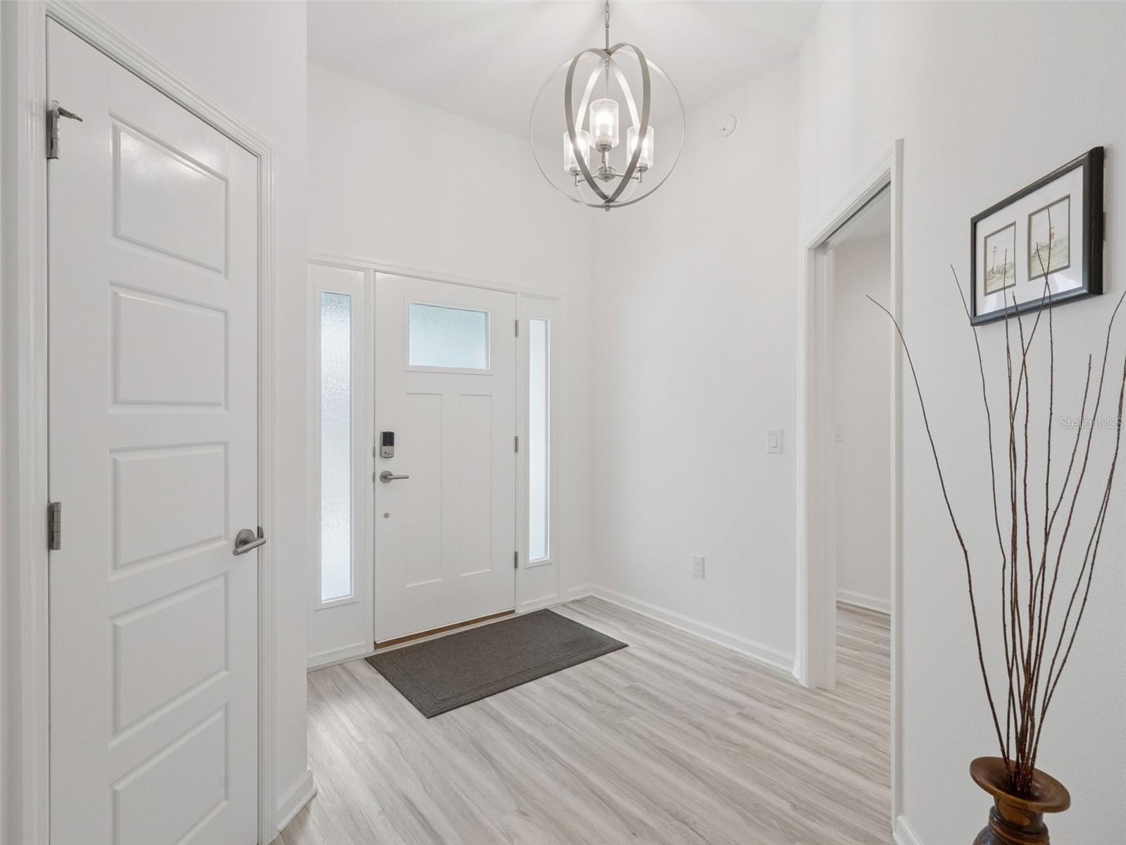 7492 Far Hills Loop Property Photo 14