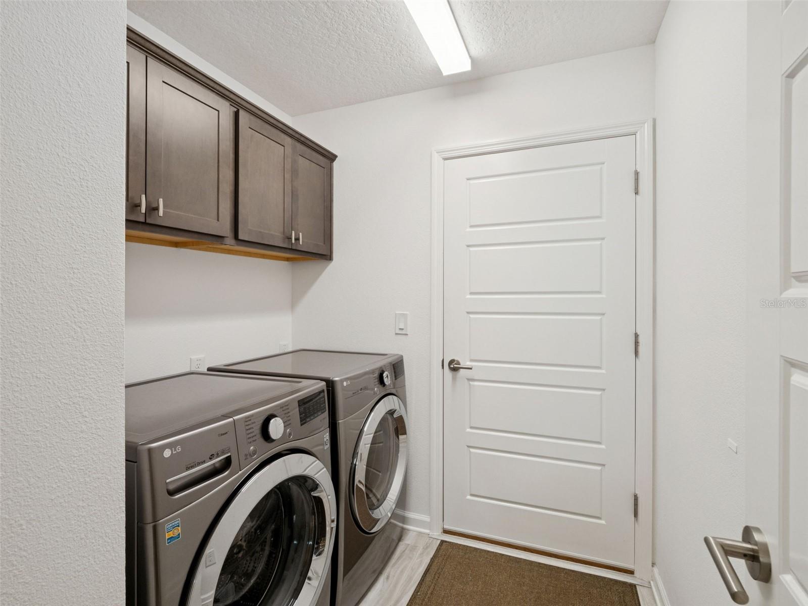 7492 Far Hills Loop Property Photo 41