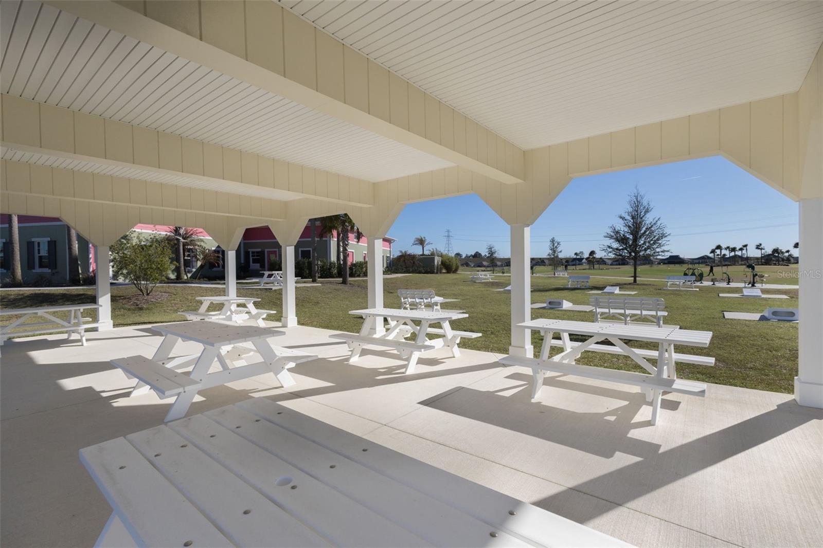 7492 Far Hills Loop Property Photo 70