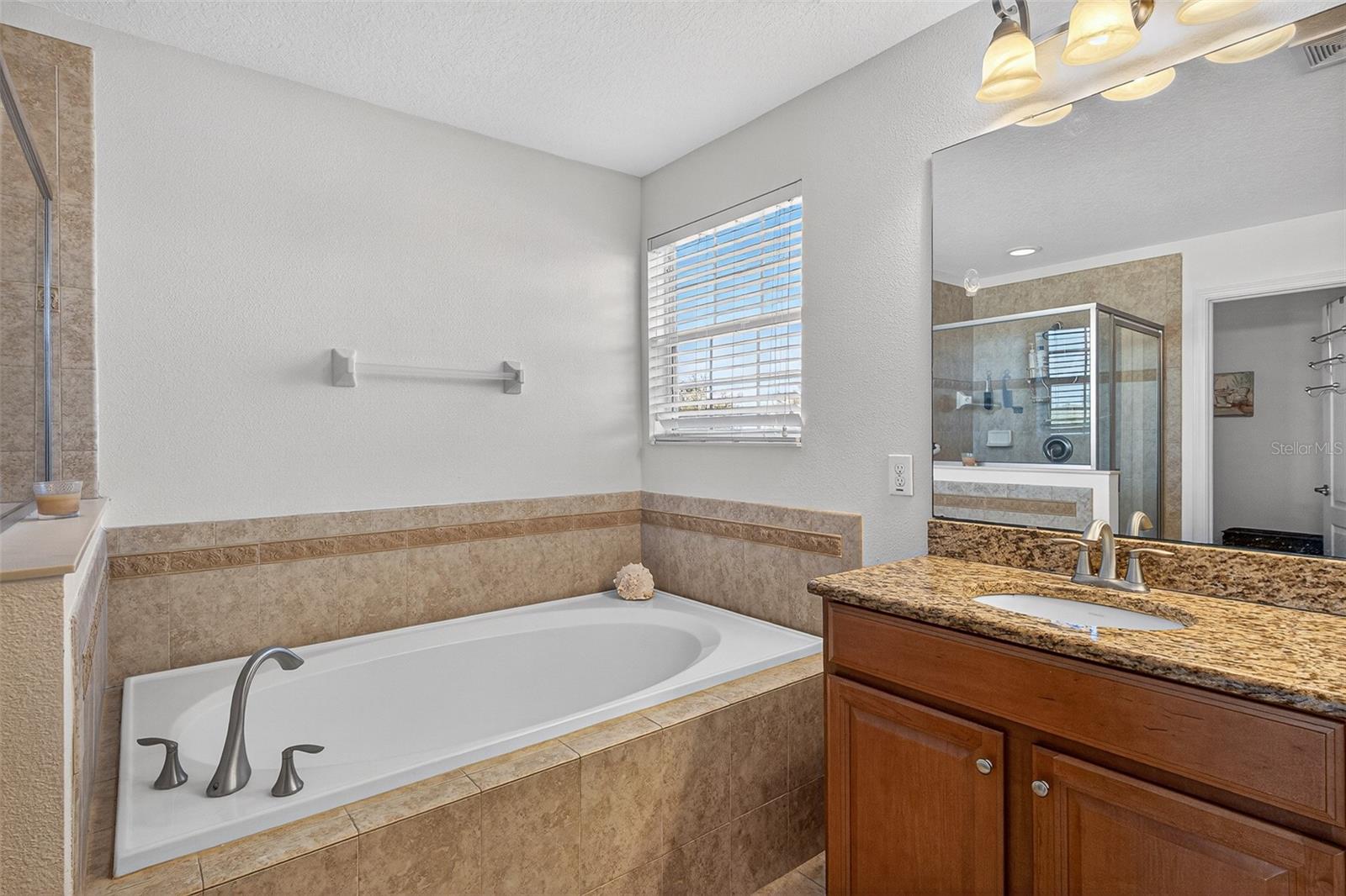 1336 Lattimore Dr Property Photo 40