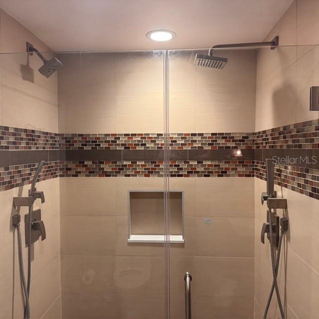 525 E Jackson St #p4 Property Photo 24