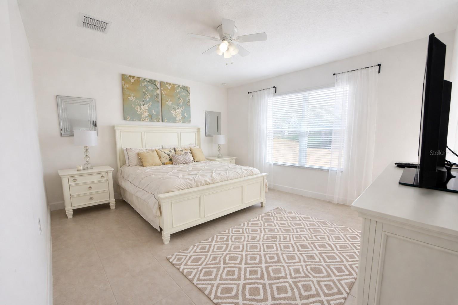 4084 Oaktree Dr Property Photo 15