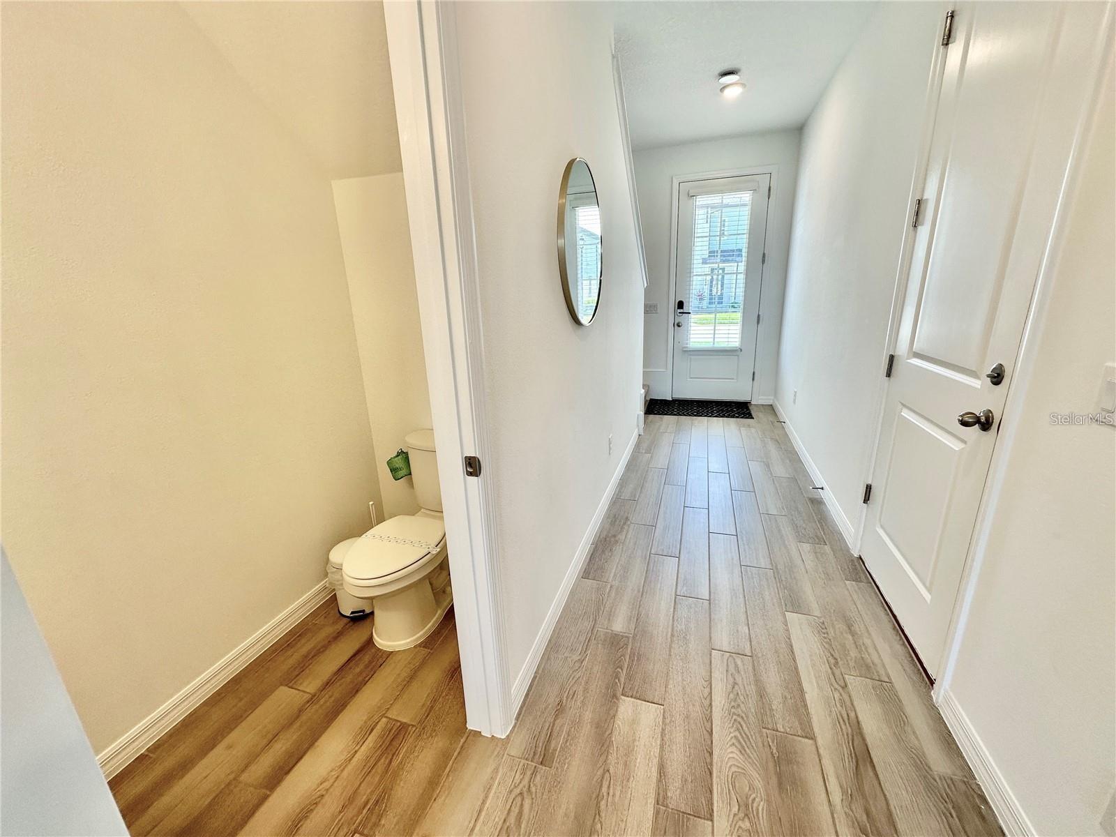 1047 Plantation Ln Property Photo 22
