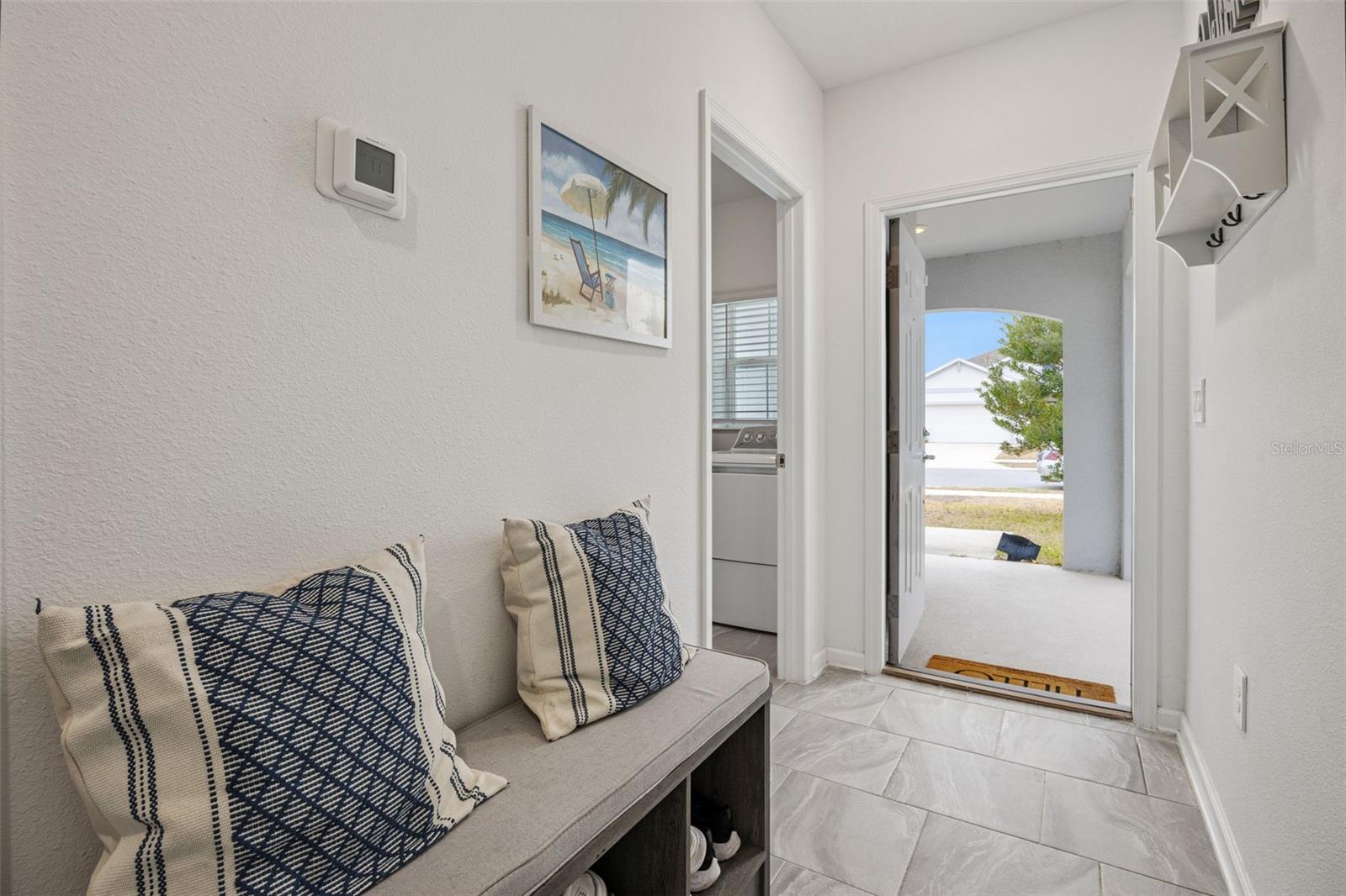 6836 Perch Hammock Loop Property Photo 8