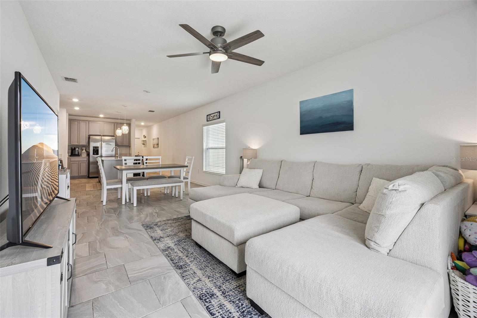 6836 Perch Hammock Loop Property Photo 10
