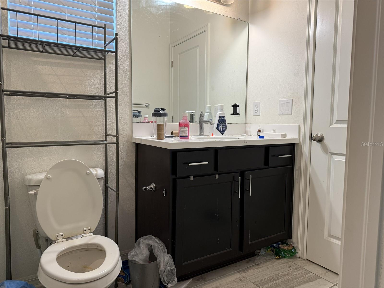 O6383928 Property Photo 23