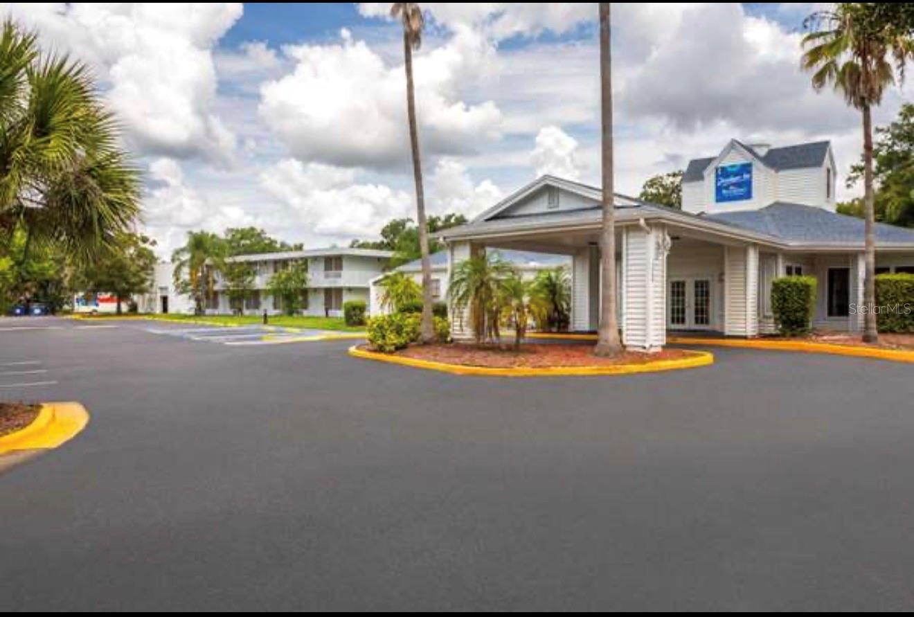 2930 Polynesian Isle Blvd #221 Property Photo 1