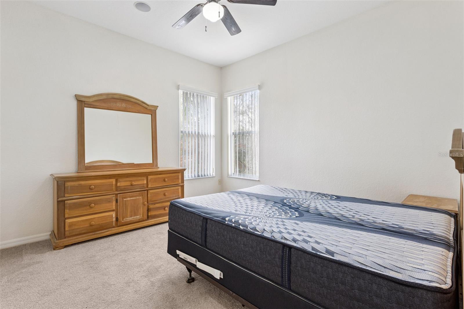 6410 Bendelow Dr Property Photo 29