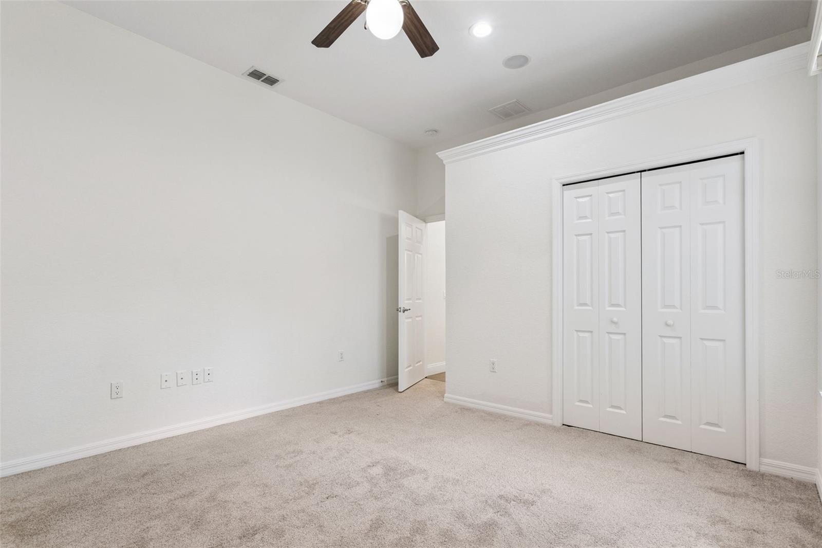 6410 Bendelow Dr Property Photo 30