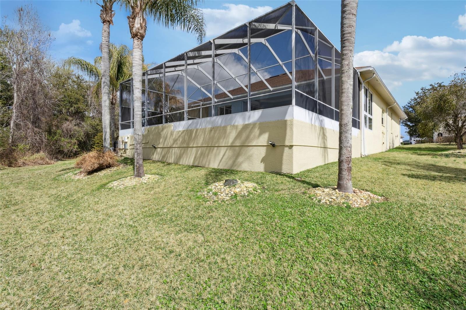 6410 Bendelow Dr Property Photo 40