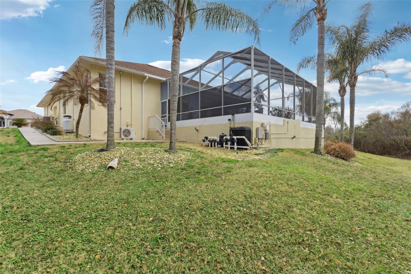 6410 Bendelow Dr Property Photo 41
