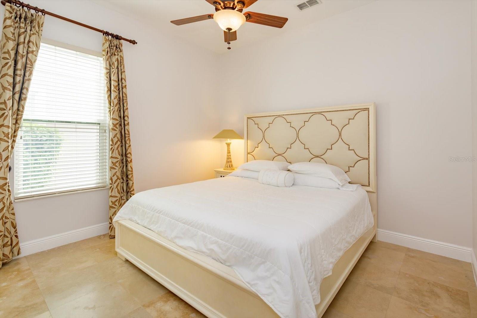 8920 Via Bella Notte Property Photo 20