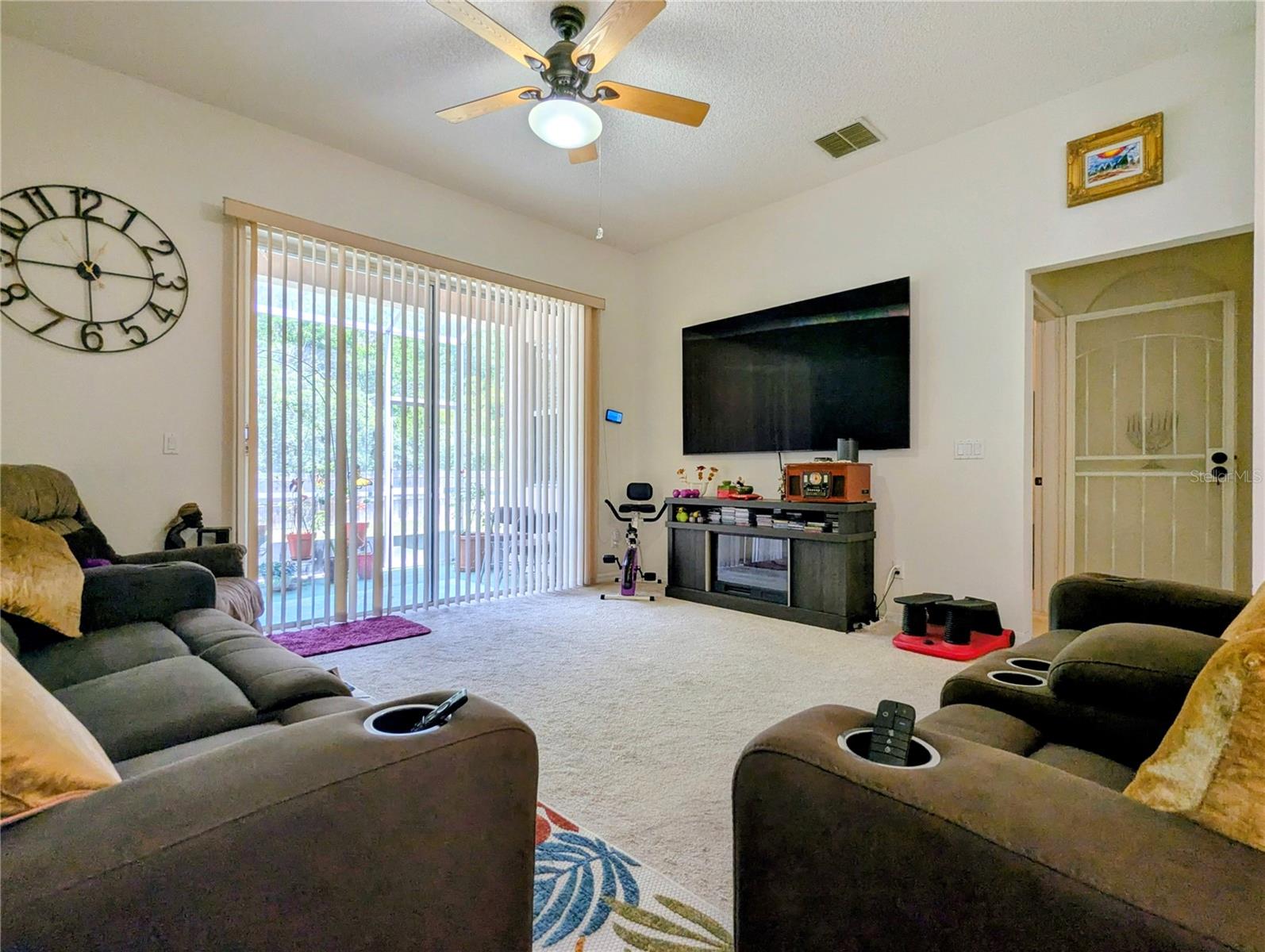 12702 Enclave Dr Property Photo 17