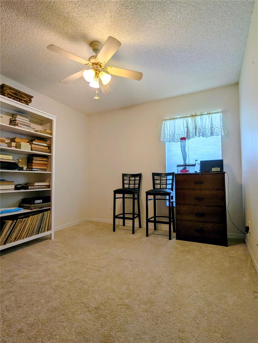 12702 Enclave Dr Property Photo 25