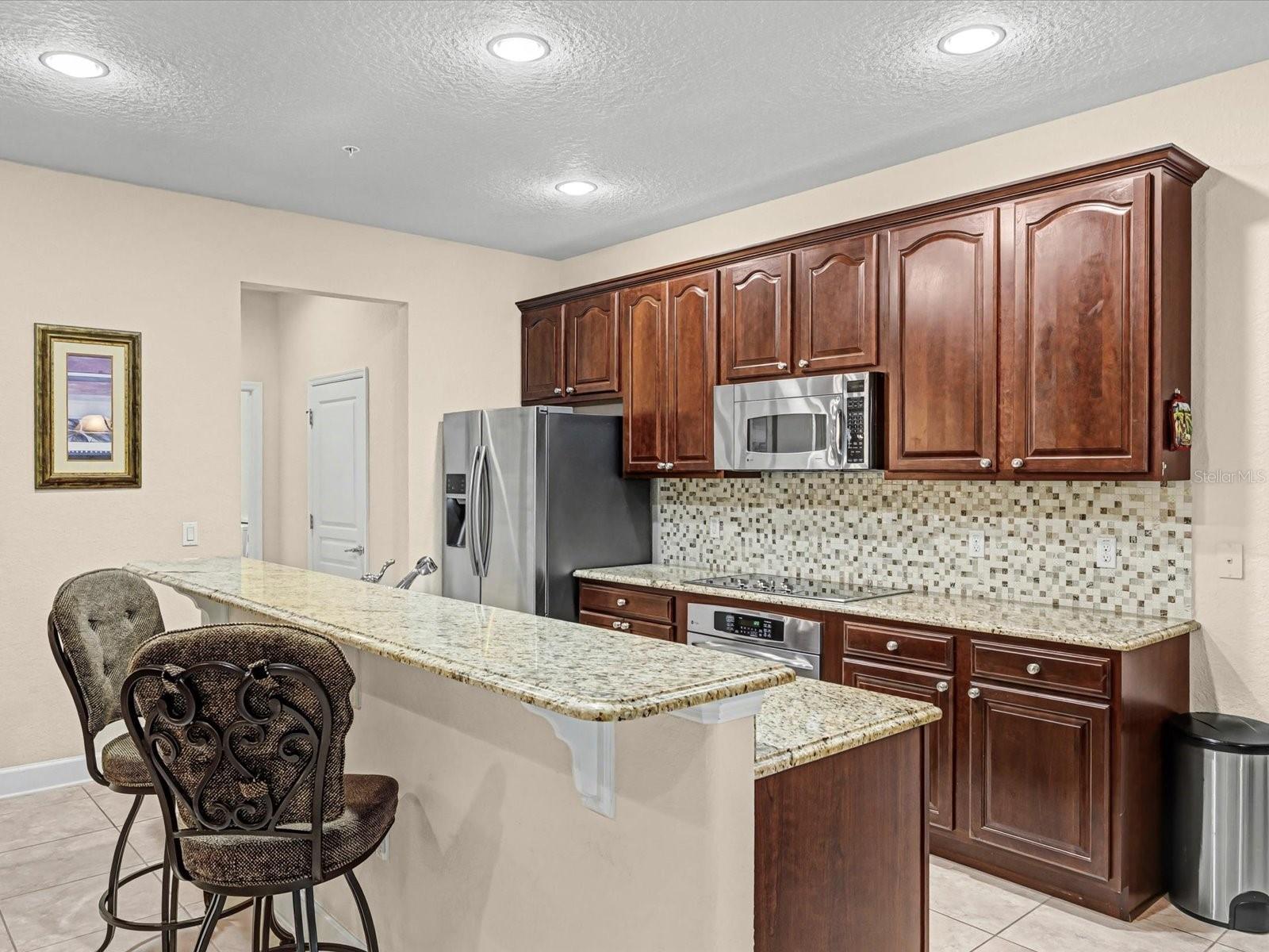 1405 Lisbon Ct Property Photo 6