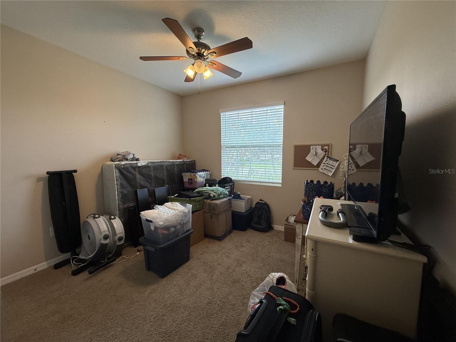 16418 Woodside Gln Property Photo 5