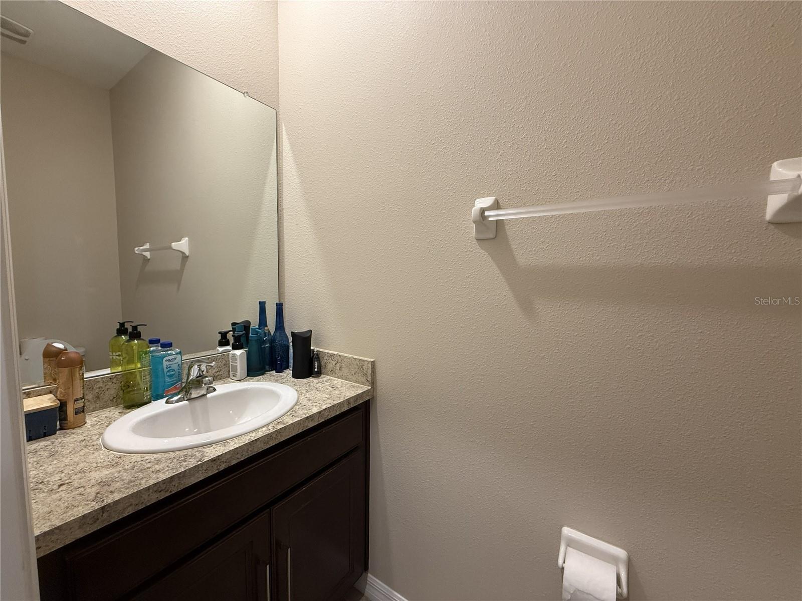16418 Woodside Gln Property Photo 14
