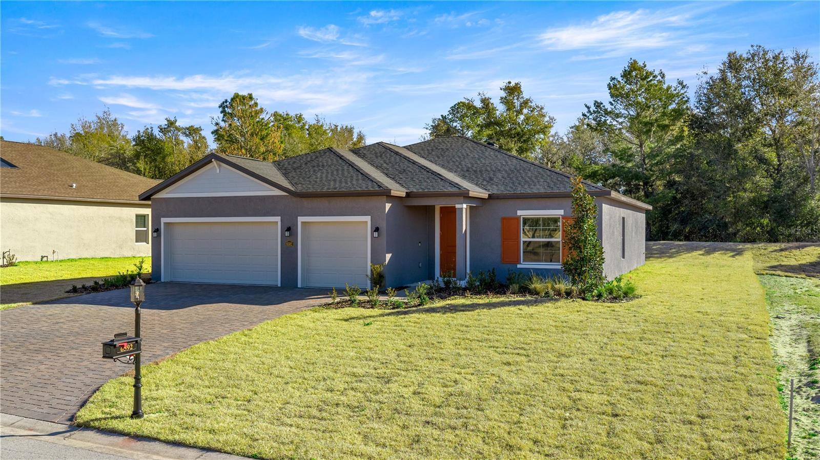 6664 SW 180TH CIR Property Photo 1
