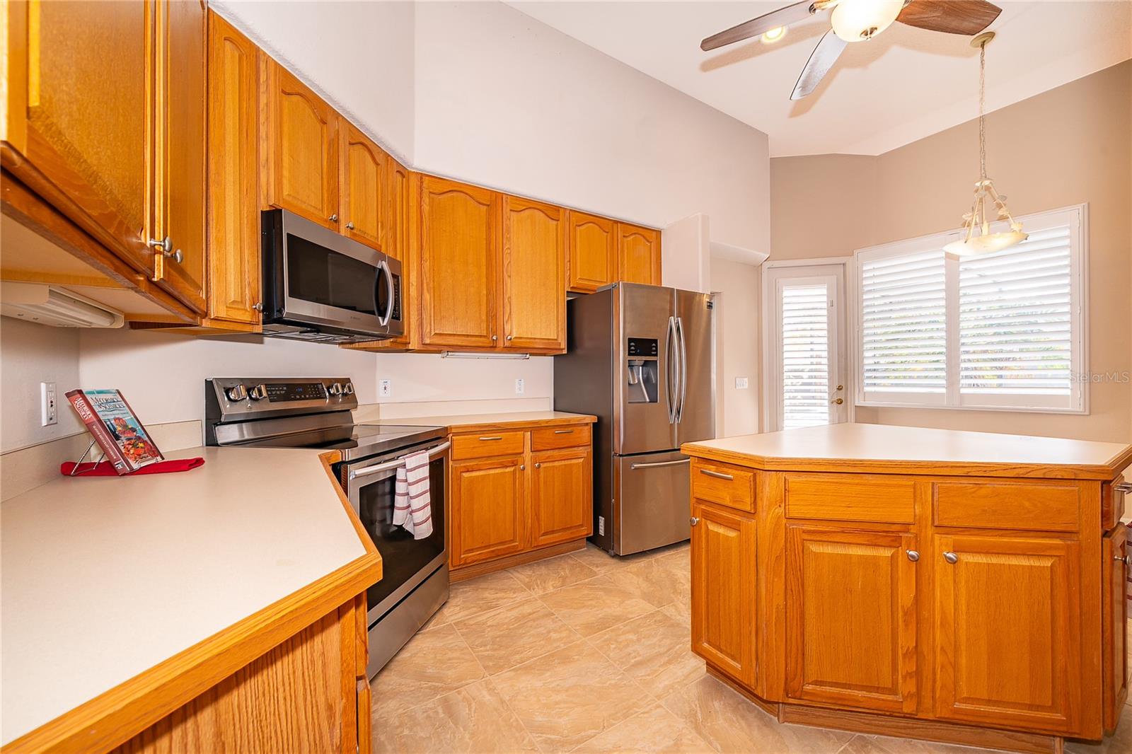 2277 Nectar Way Property Photo 6