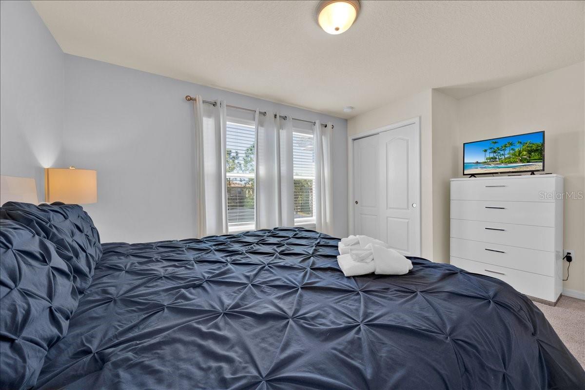 7387 Oakmoss Loop Property Photo 32