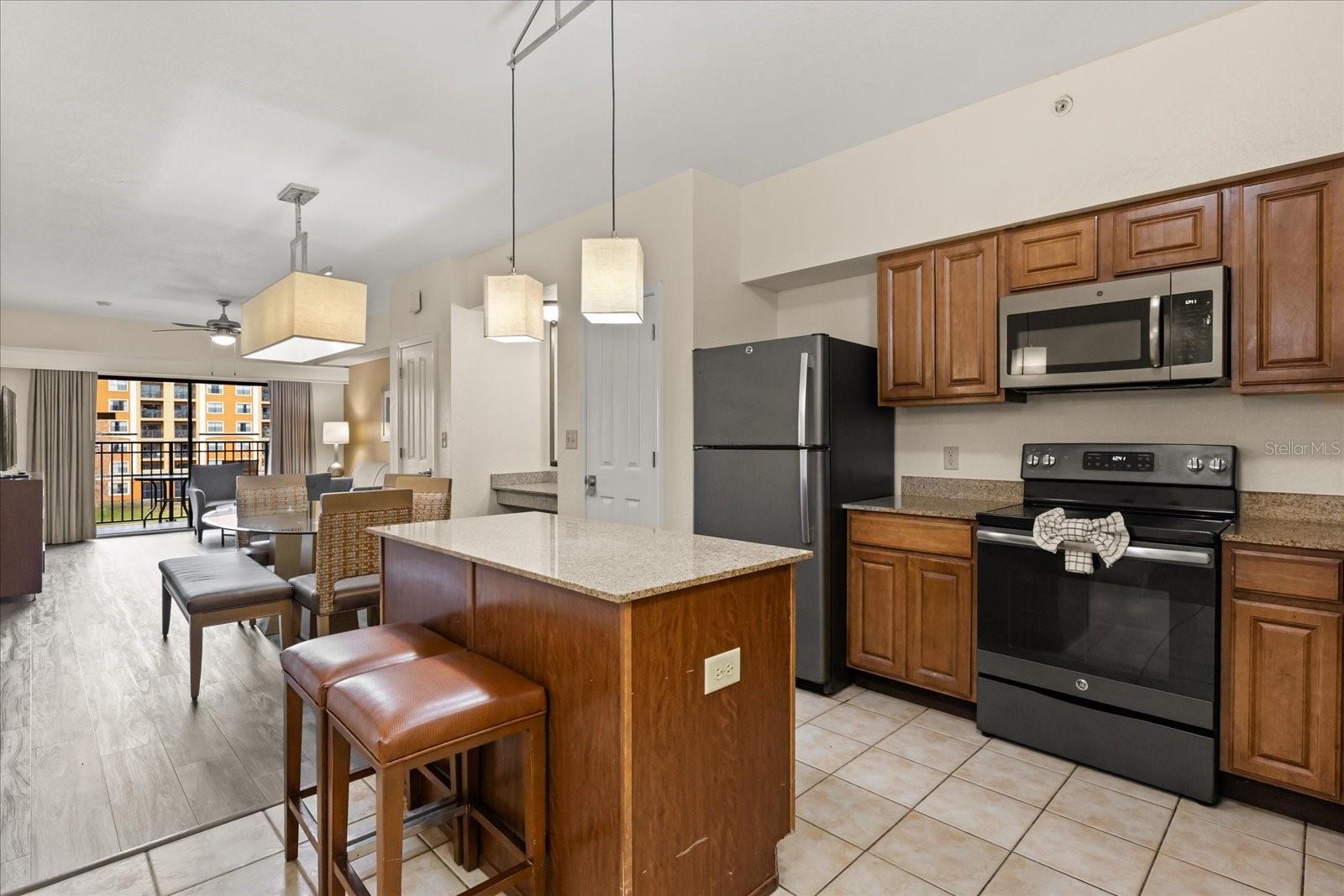 12539 Floridays Resort Dr #404d Property Photo 2