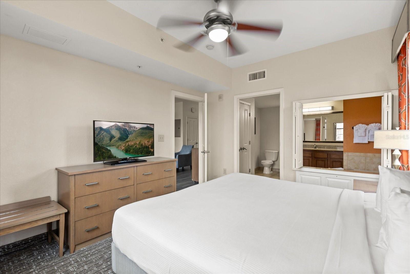 12539 Floridays Resort Dr #404d Property Photo 14