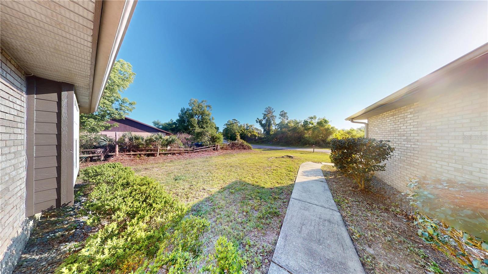 1740 Whipple Dr Property Photo 3