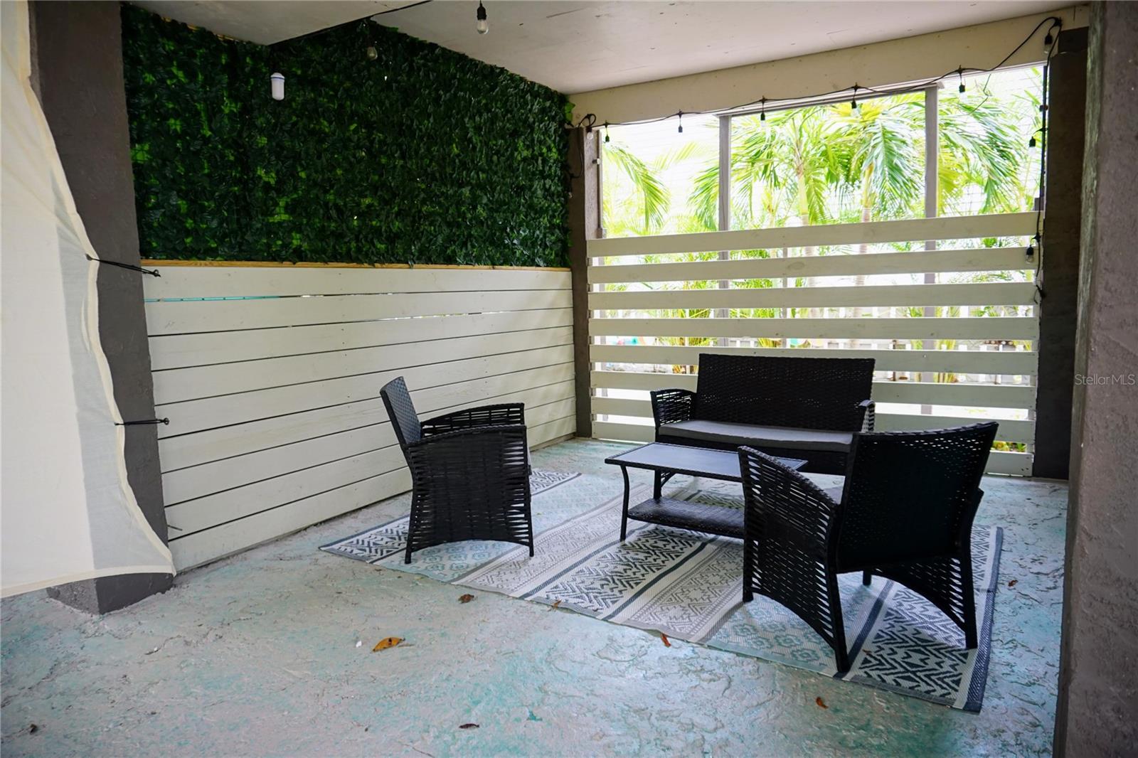 2504 Avenue B Property Photo 21