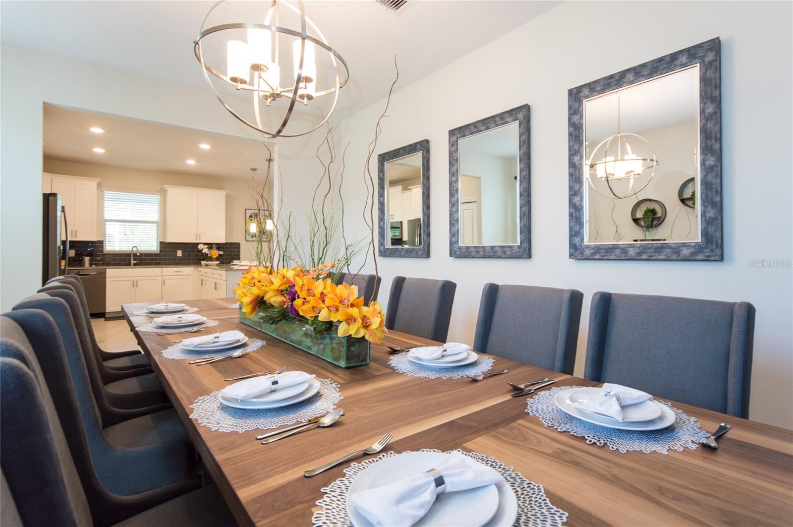 8847 Interlocking Ct Property Photo 6
