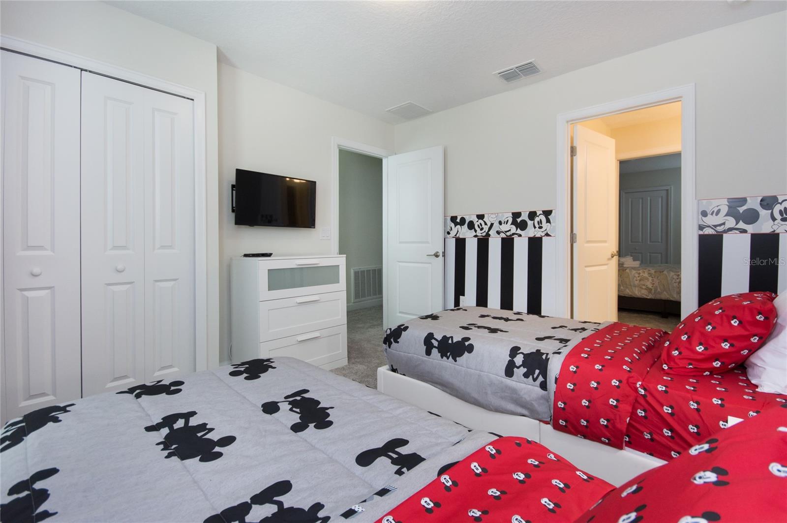 8847 Interlocking Ct Property Photo 21