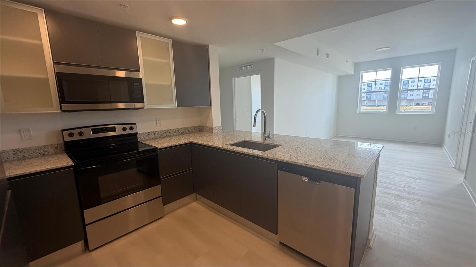 5587 Millenia Blvd #213 Property Photo 5