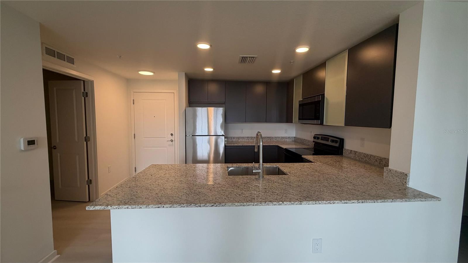 5587 Millenia Blvd #213 Property Photo 8