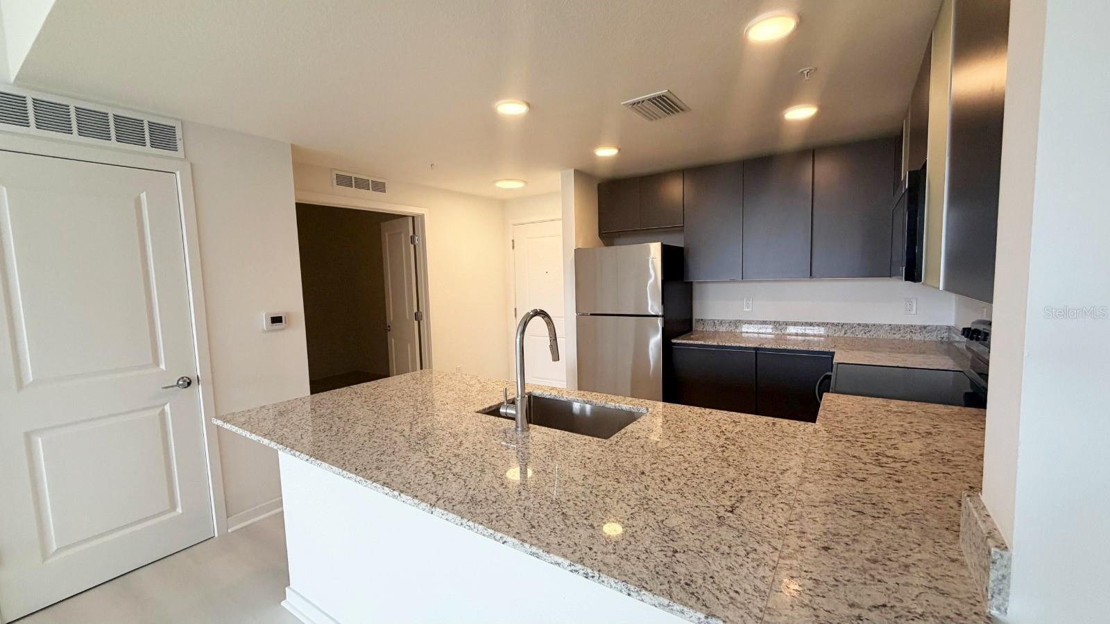 5587 Millenia Blvd #213 Property Photo 9