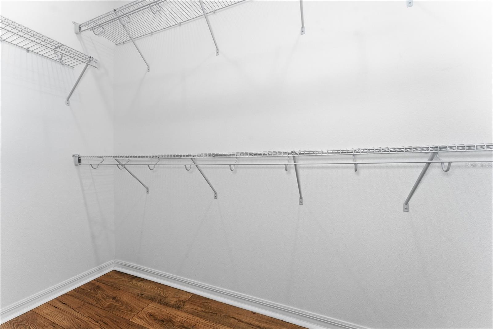 2834 High Pointe St Property Photo 17