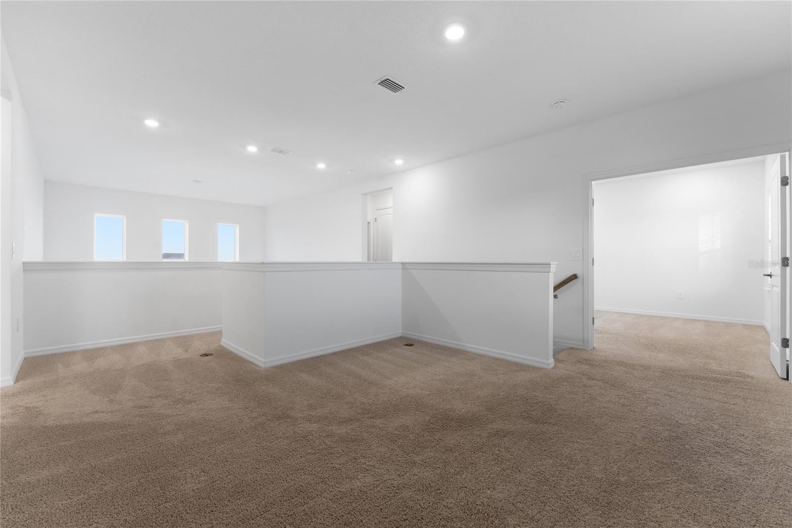 2834 High Pointe St Property Photo 18