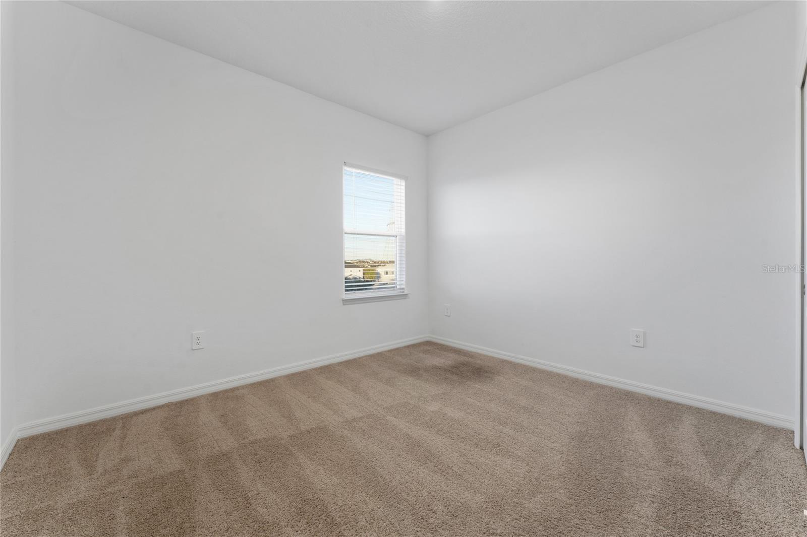 2834 High Pointe St Property Photo 22