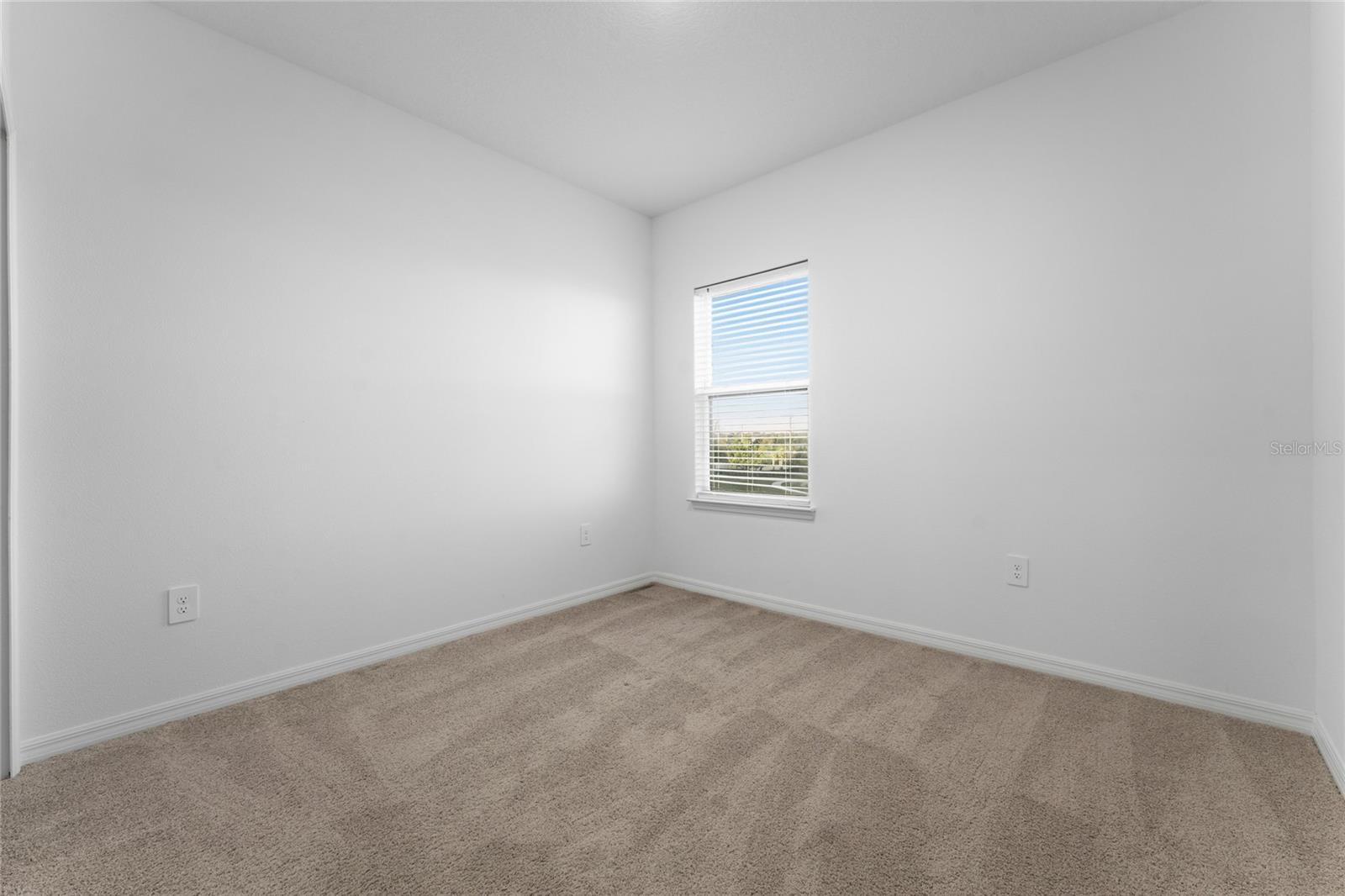 2834 High Pointe St Property Photo 26