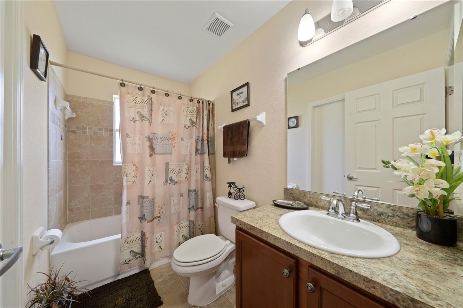6518 Crescent Loop Property Photo 19