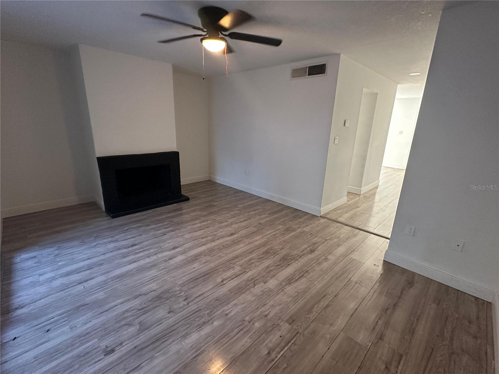 5064 Downing St #4 Property Photo 7