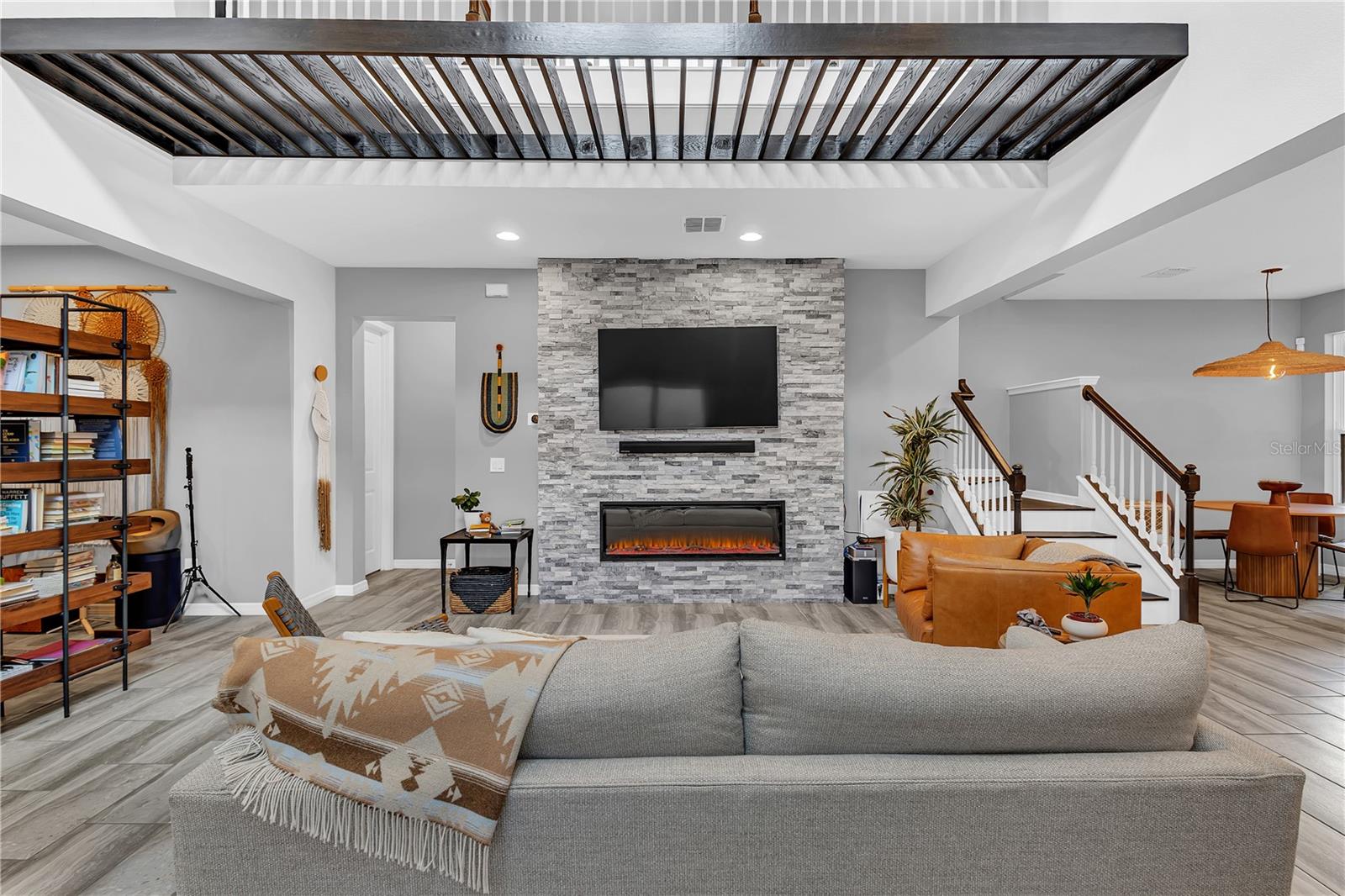 15061 Valverse Aly Property Photo 11