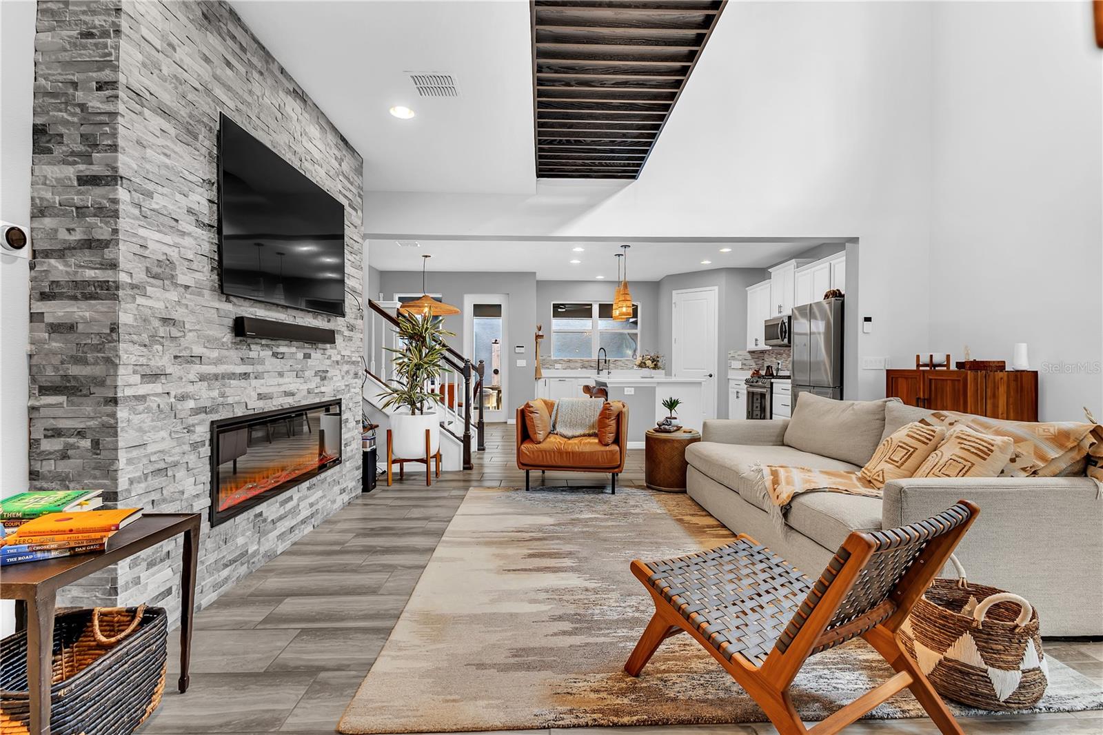 15061 Valverse Aly Property Photo 16