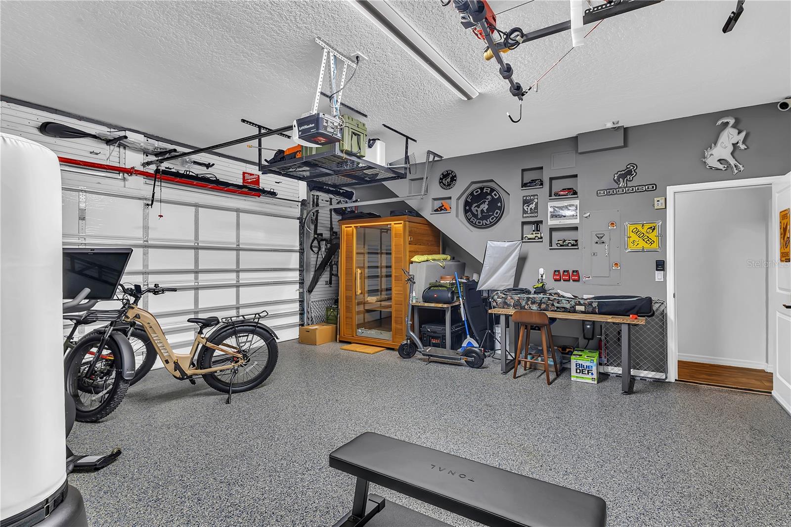 15061 Valverse Aly Property Photo 40