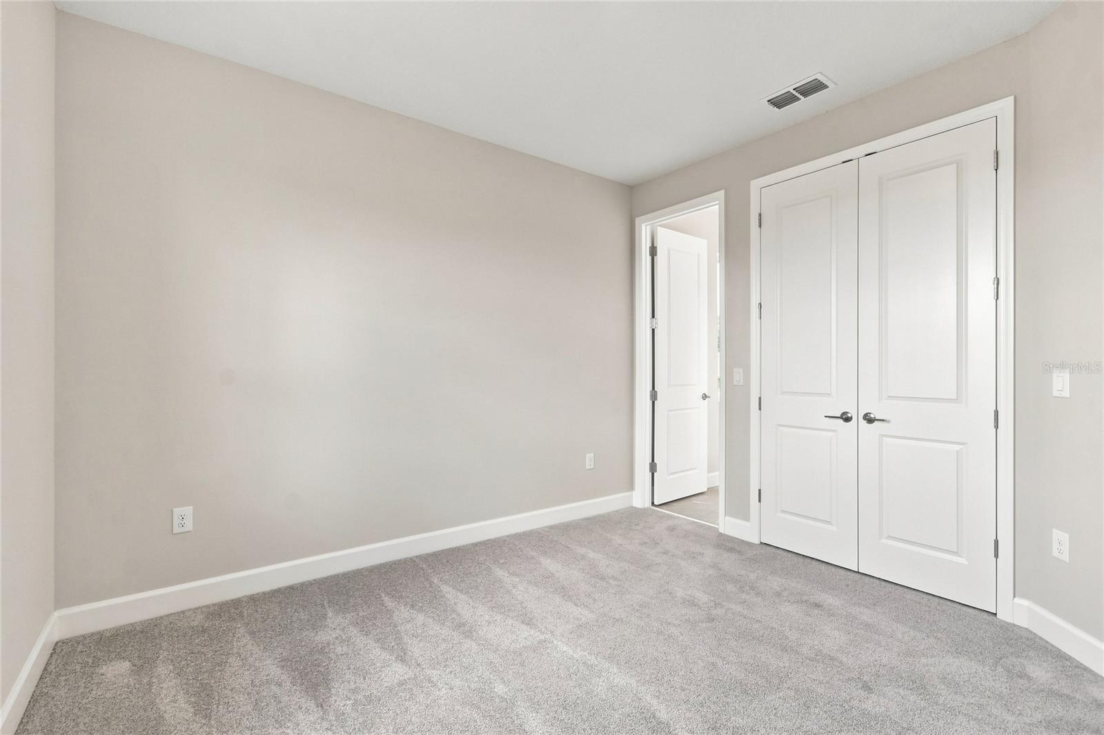 3177 Wolf Lake Ave Property Photo 12