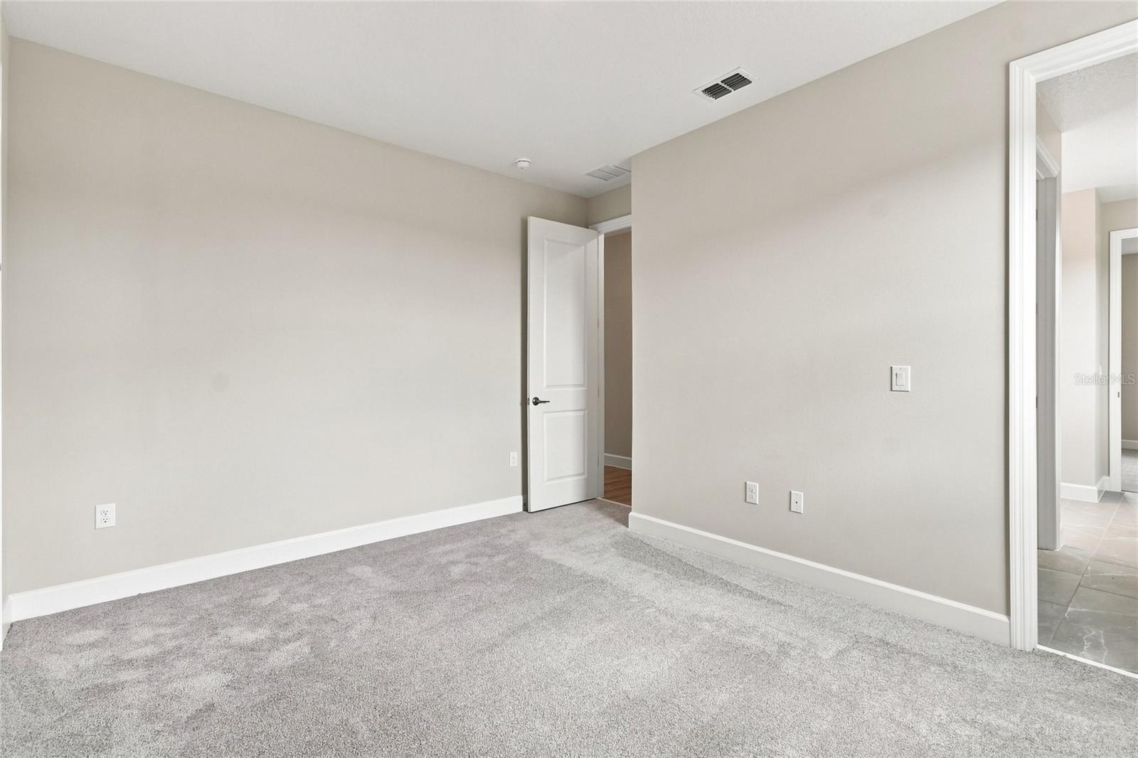 3177 Wolf Lake Ave Property Photo 14