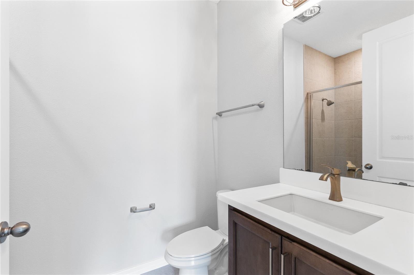 12905 Gabor Ave Property Photo 21